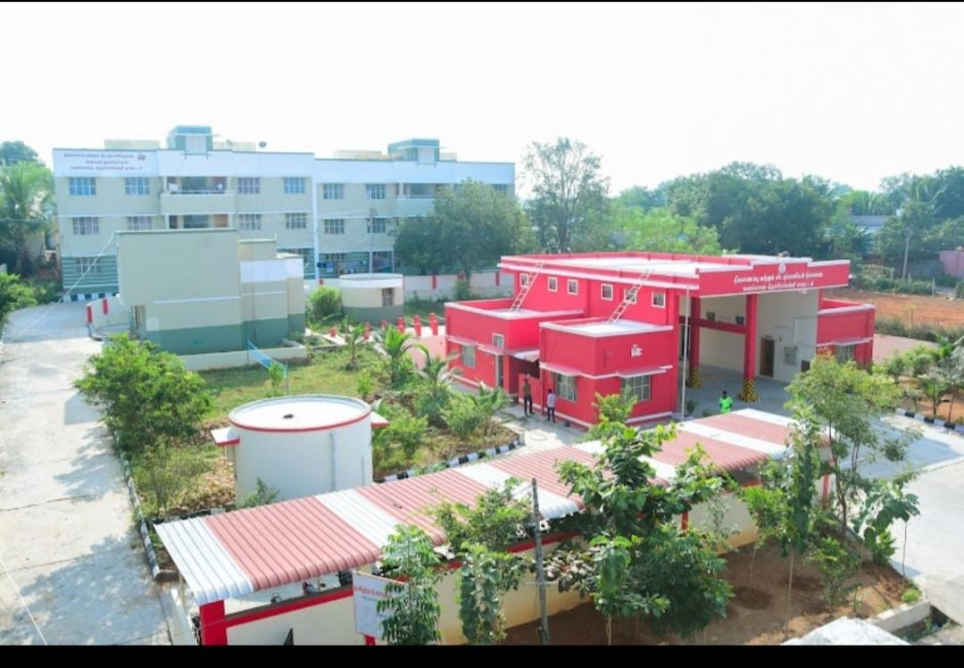 Firemen Quarters, Manapparai